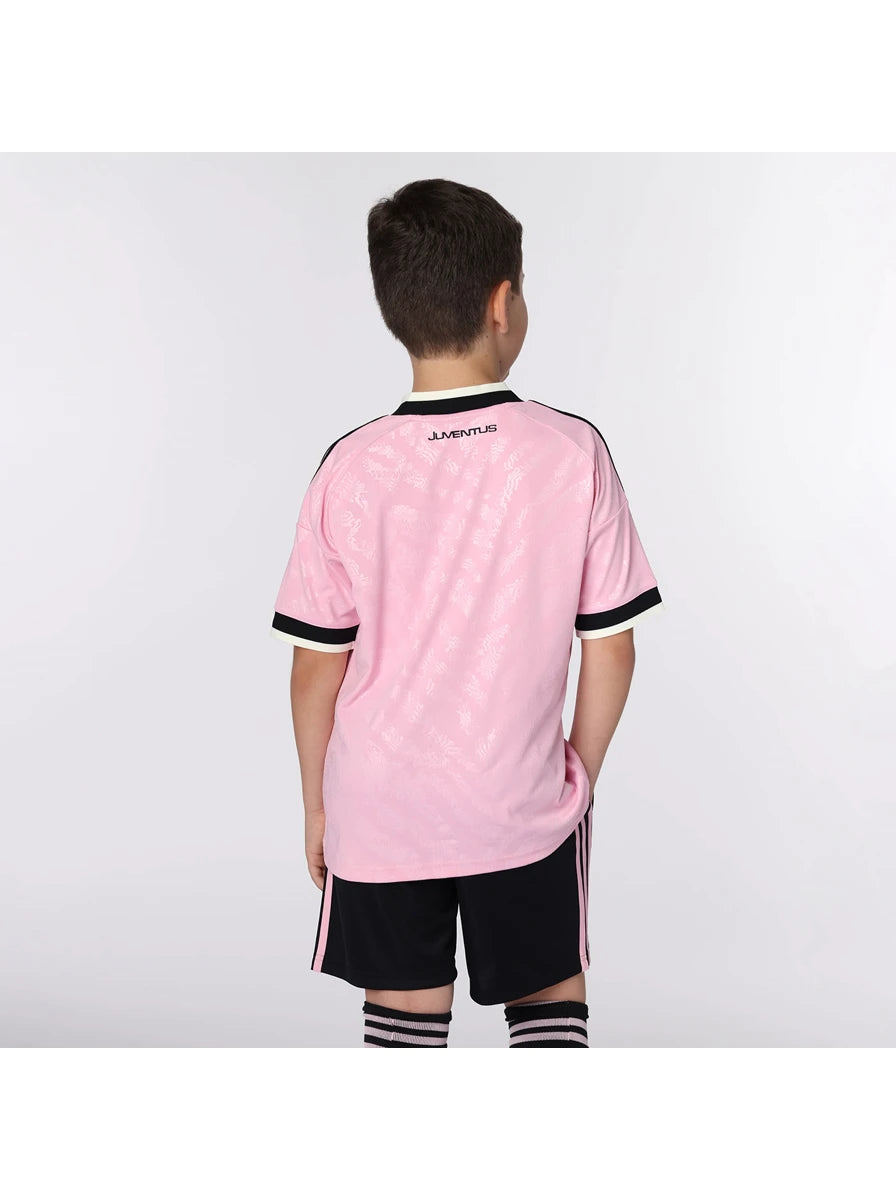 Kids Kit Away 26/27