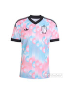 Family Kit Away 2026