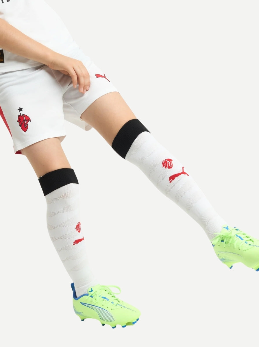 Kids Kit Away with Socks 25/26