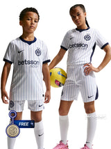 Kids Kit Away 26/27