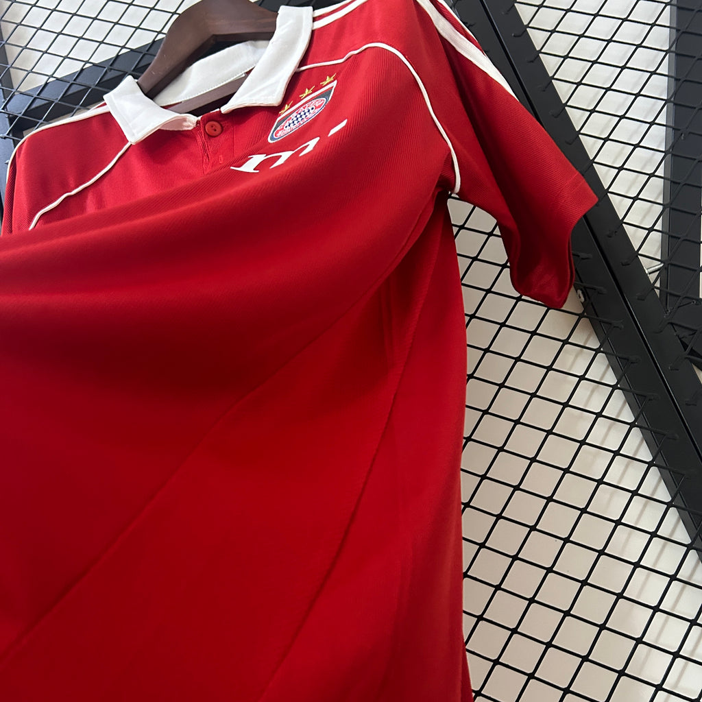 Jersey Retro Home 2005/06