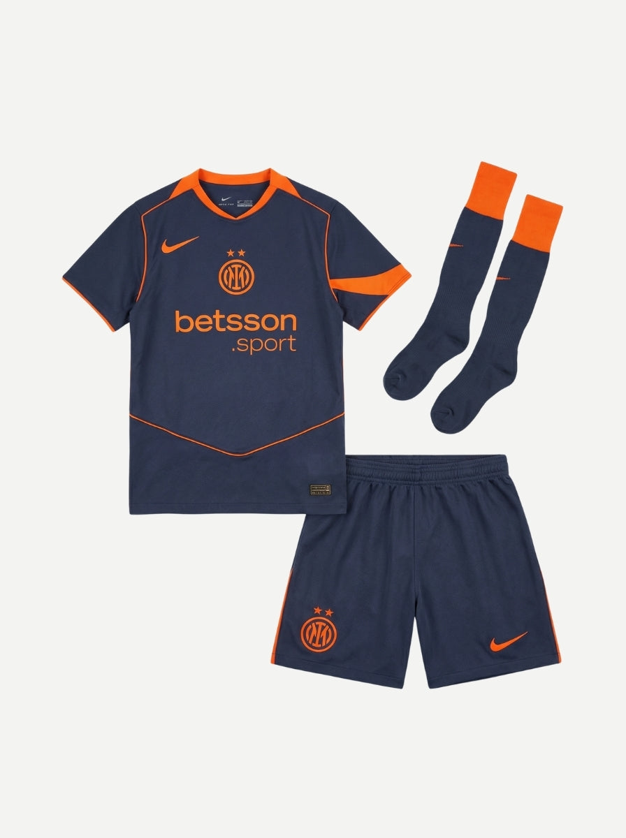 Kids Kit Third with Socks 25/26