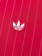 Jersey Terrace Icons Red