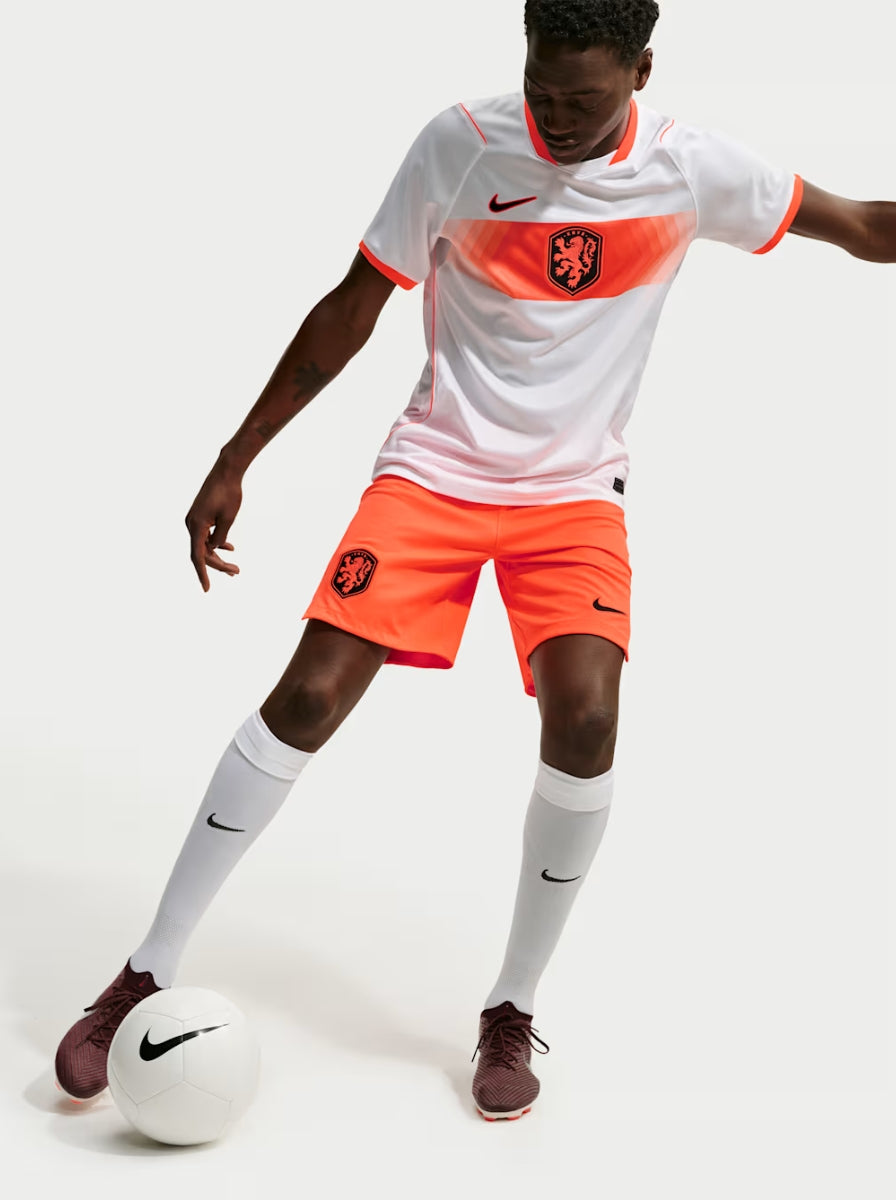 Shorts Away 2026