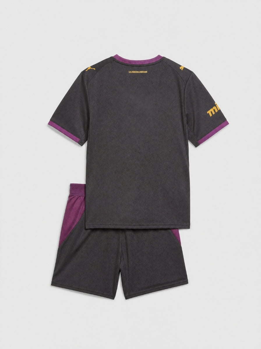 Kids Kit Away 26/27