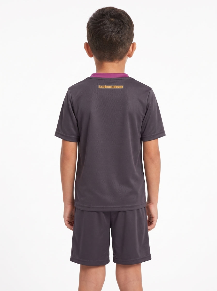 Kids Kit Away 26/27