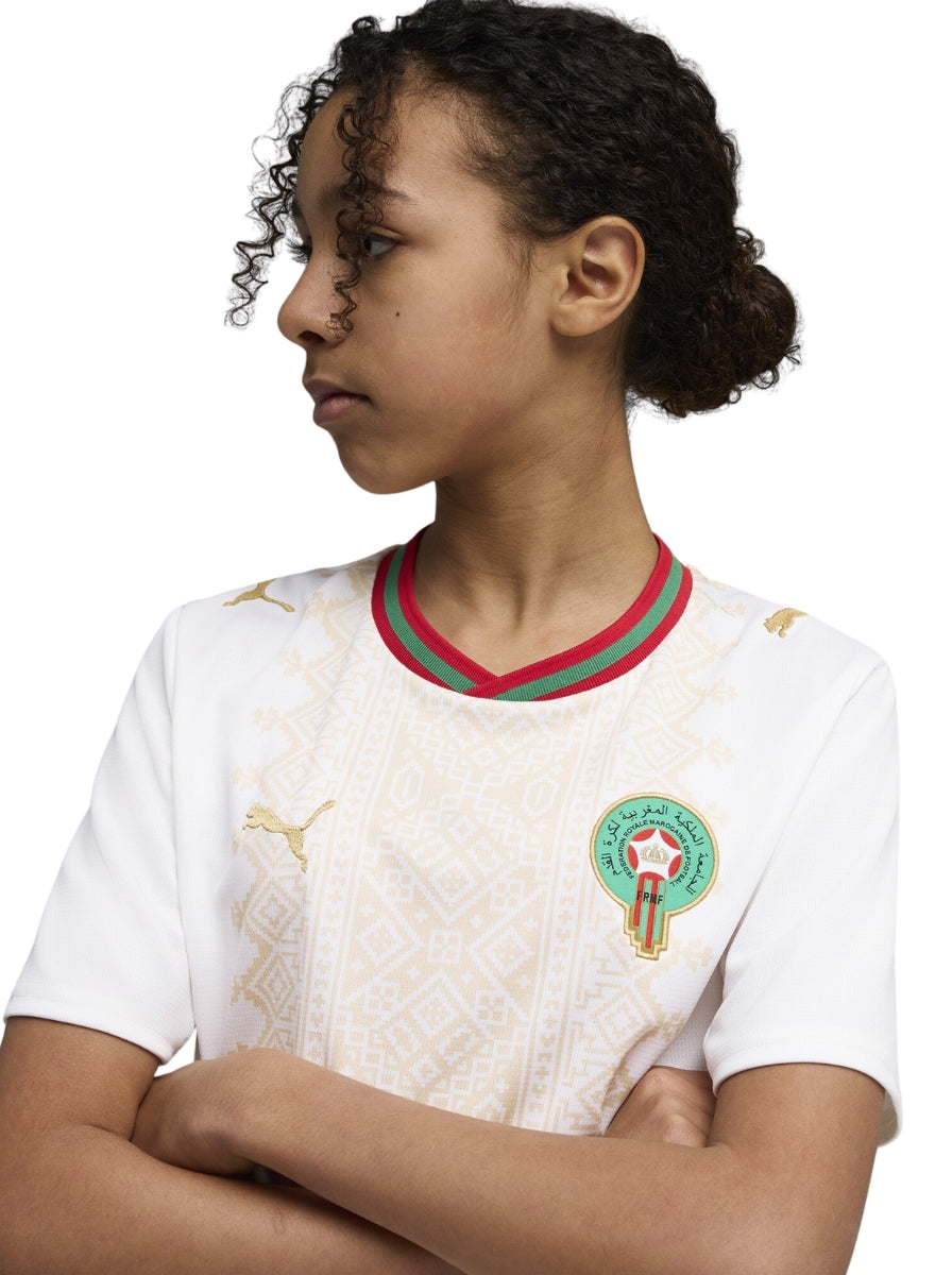 Family Kit Away 2026