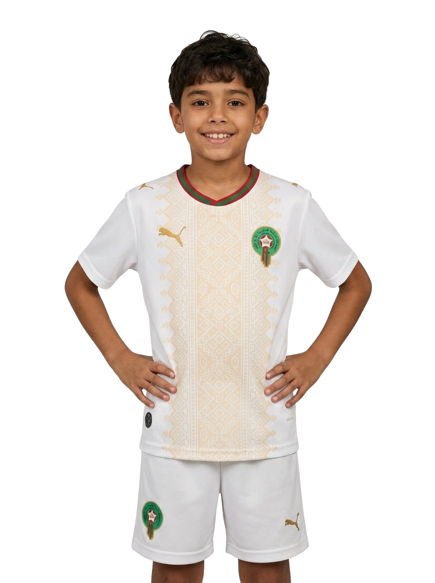 Family Kit Away 2026