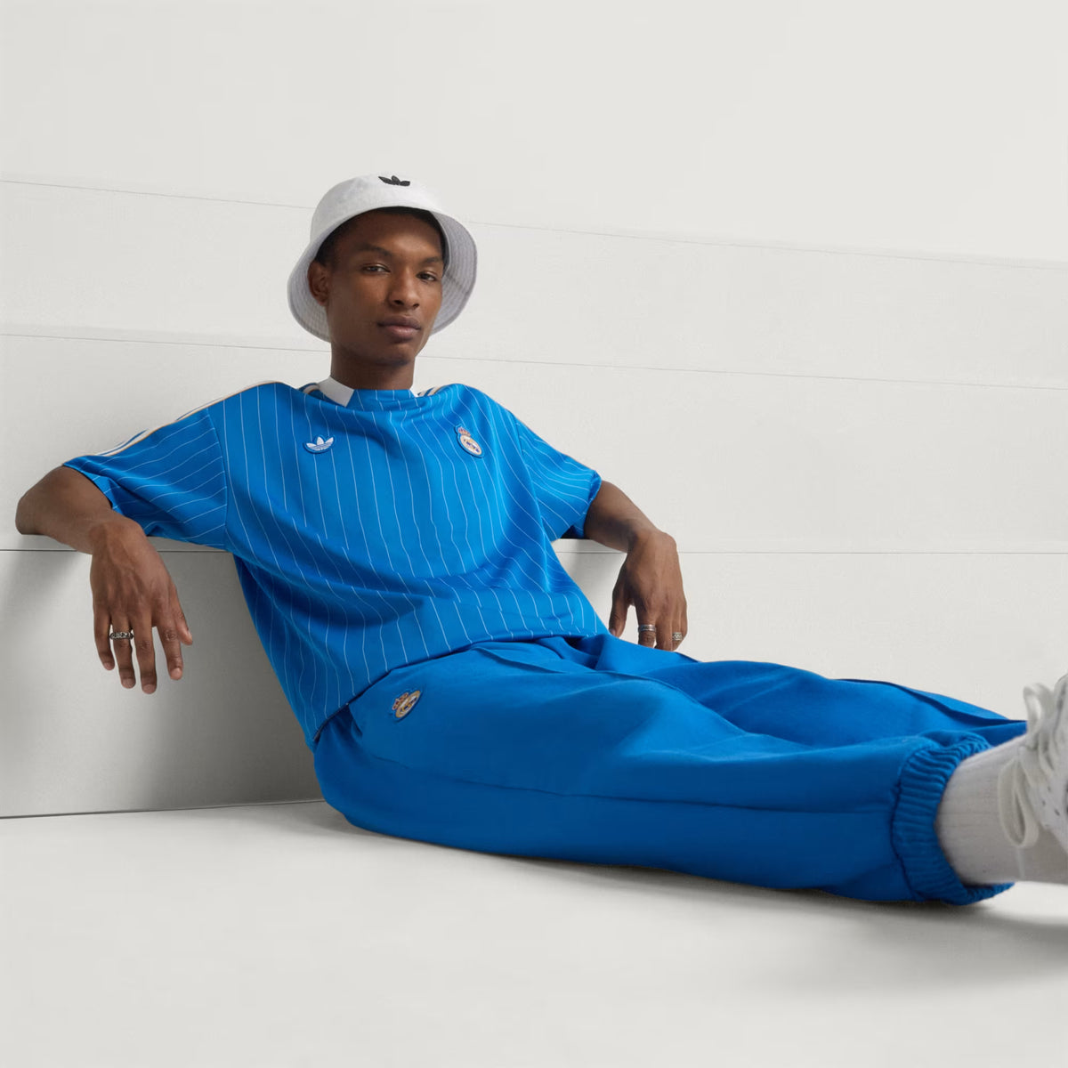 Jersey Terrace Icons Blue