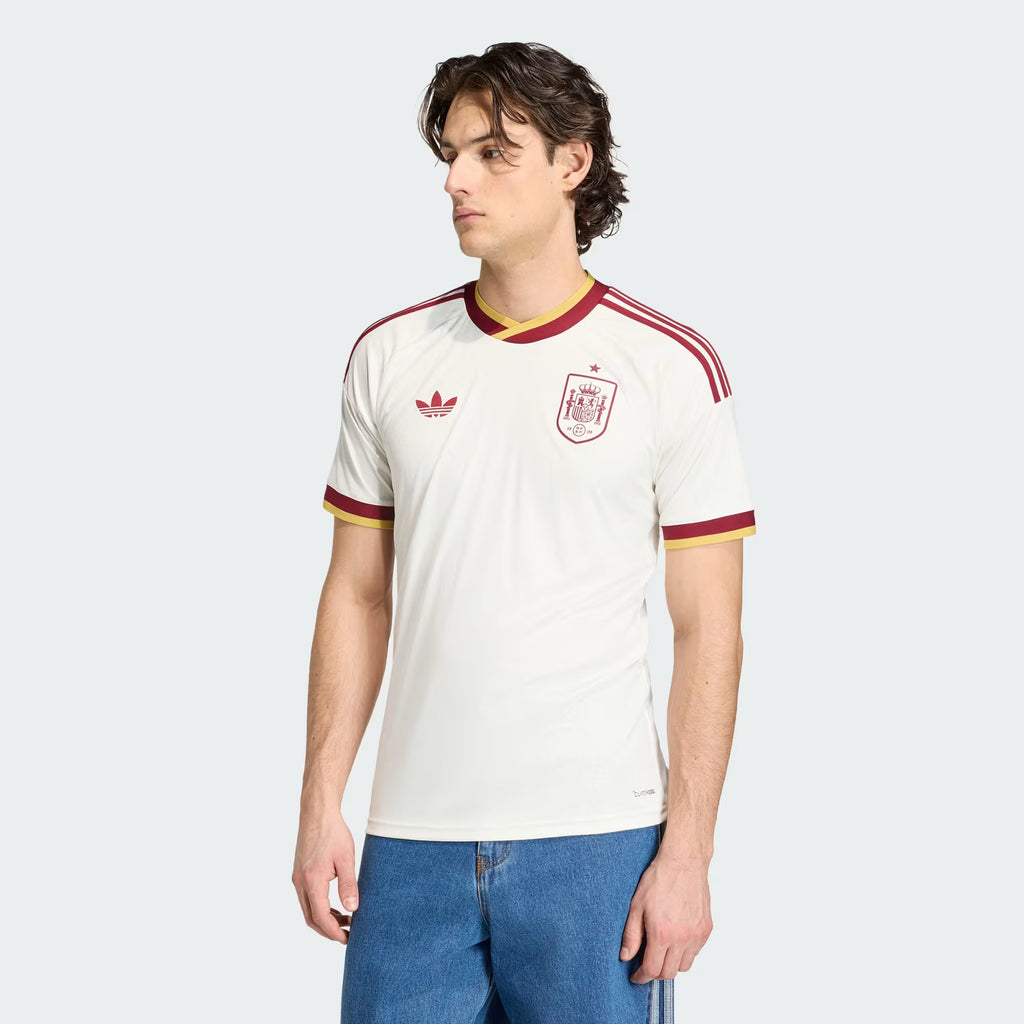 Combo Home & Away 2026